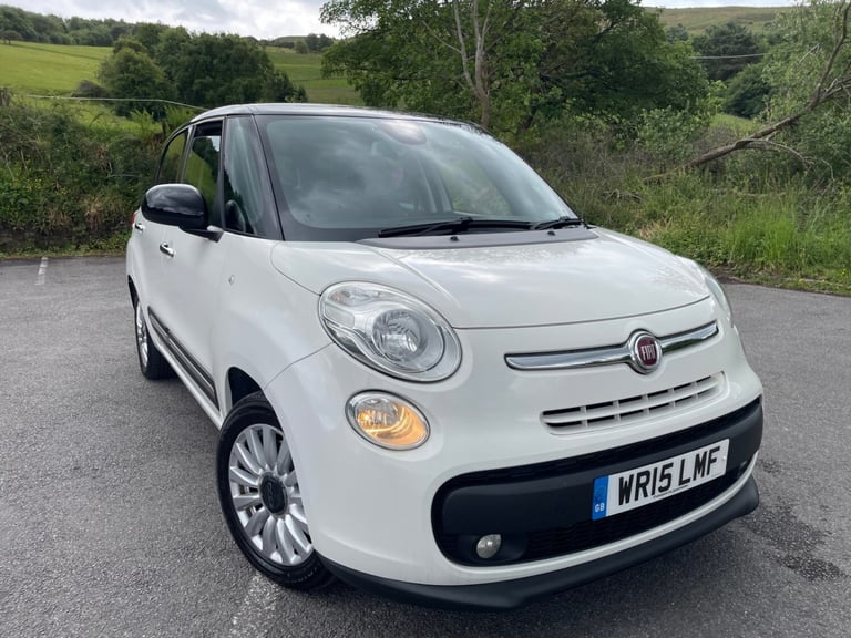 2015 Fiat 500L 1.6 Multijet 120 Lounge 5dr [7 Seat] a/c Pan roof MPV Diesel Manual