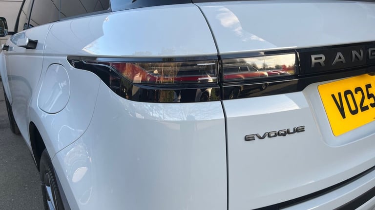 2025 Land Rover Range Rover Evoque 1.5 P270e Dynamic SE 5dr Auto SUV Hybrid Automatic