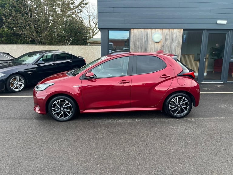 TOYOTA YARIS 1.5 VVT-h Design 2020