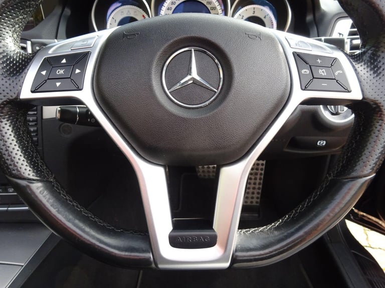  Mercedes-Benz E Class 2.1 E220 BlueTEC AMG Line Cabriolet G-Tronic+ Euro 6 (s/s) 2dr  Diesel Aut...