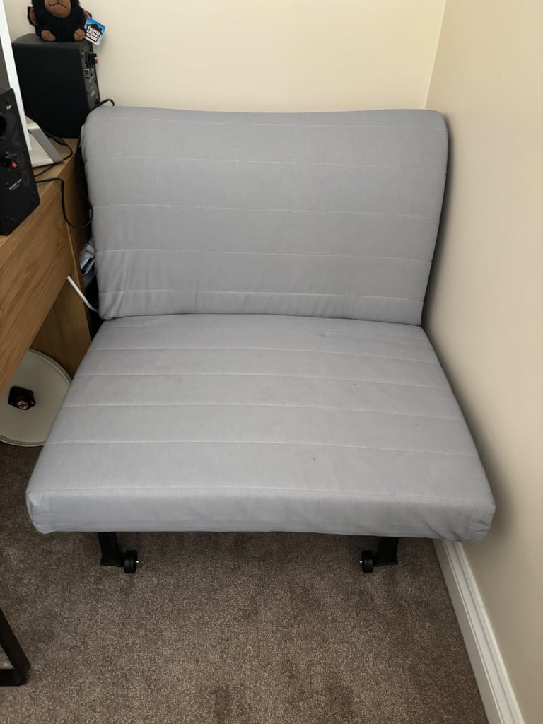 IKEA Single Sofa Bed Foton
