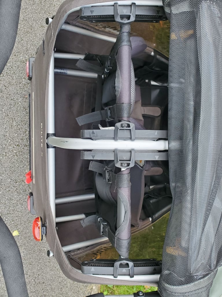 Burley D'Lite X double bike trailer