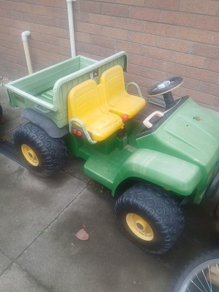 John deere gator