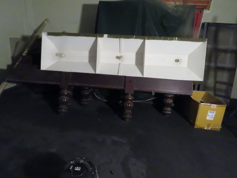 image for GENUINE FULL SIZE SNOOKER TABLE SOLID MAHOGANY BURROUGHS & WATTS ALL COMPLETE 