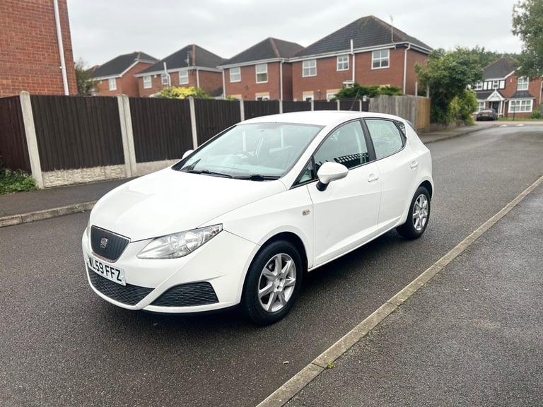 Seat, IBIZA, Hatchback, 2010, Manual, 1422 (cc),5 doors - Image 4