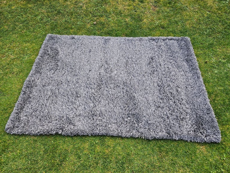 IKEA grey high pile rug / carpet £40