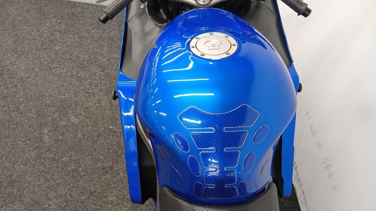 HONDA CBR1100XX ** 12 MONTH MOT - CRASH BOBBINS - REAR HUGGER ** 