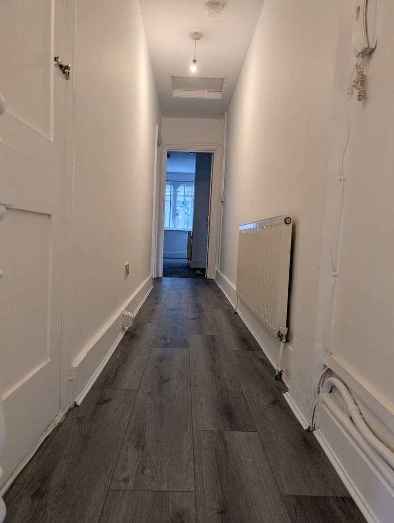 one/two bed room 