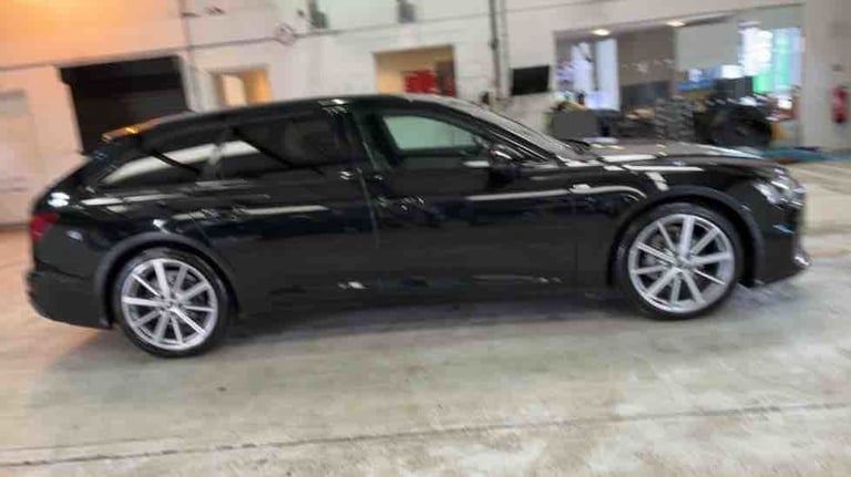 2022 Audi A6 Avant 2.0 TDI 40 Black Edition Estate 5dr Diesel S Tronic quattro Euro 6 (s/s) (2 Es...