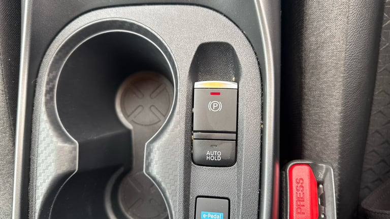 2024 Nissan Juke 1.6 Hybrid N-Connecta 5dr Auto Hybrid Hatchback Hatchback Hybrid Automatic