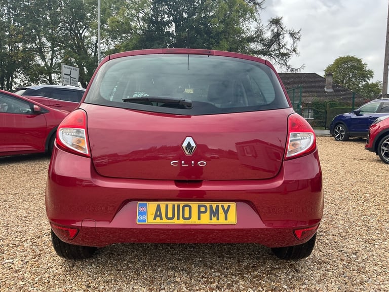 2010 Renault Clio 1.5 dCi 86 Dynamique TomTom 5dr HATCHBACK Diesel Manual