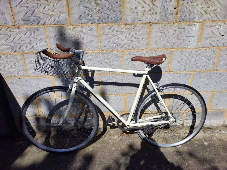 Vintage Hackney Club single gear bicycle