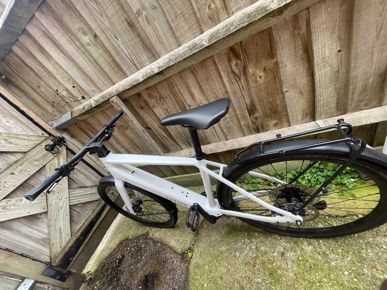 Canyon e bike peddle assist 
