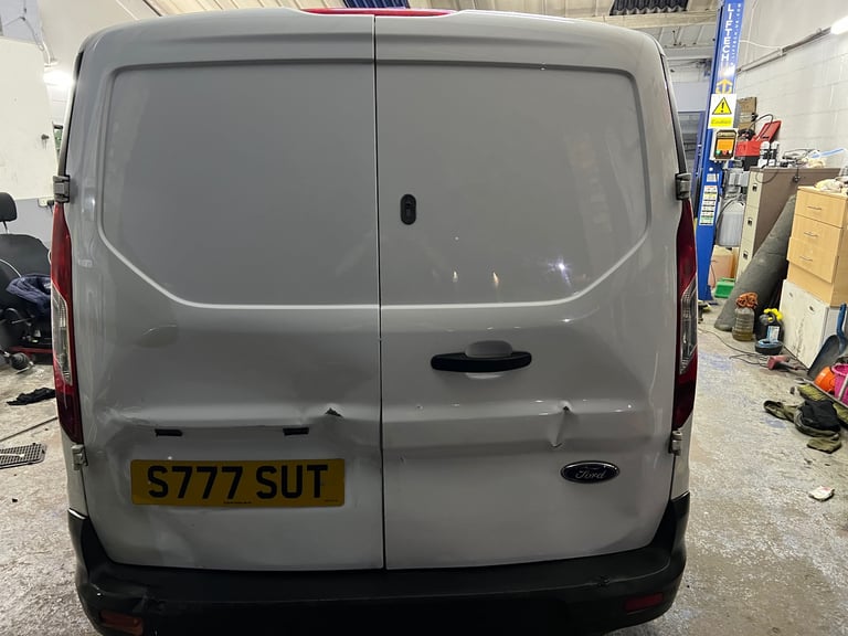 Ford, TRANSIT CONNECT, Panel Van, 2015, Manual, 1560 (cc)