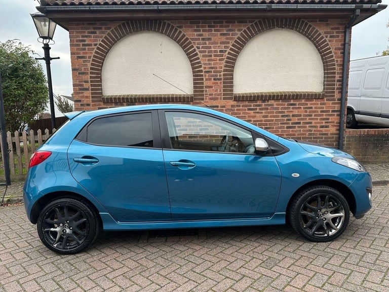 2014 Mazda Mazda2 1.3 Sport Venture Euro 5 5dr HATCHBACK Petrol Manual