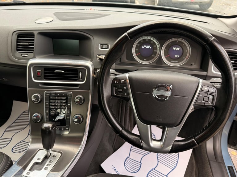 2011 Volvo S60 2.0 D3 SE Geartronic Euro 5 4dr SALOON Diesel Automatic