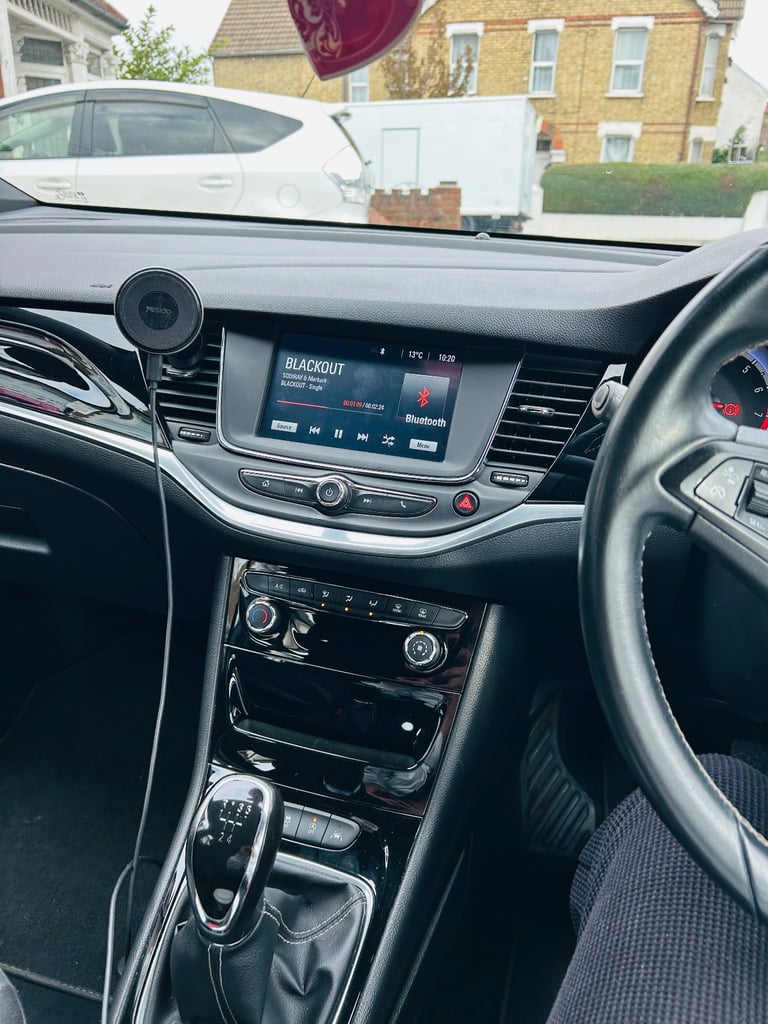 Vauxhall, ASTRA, Hatchback, 2016, Manual, 999 (cc), 5 doors