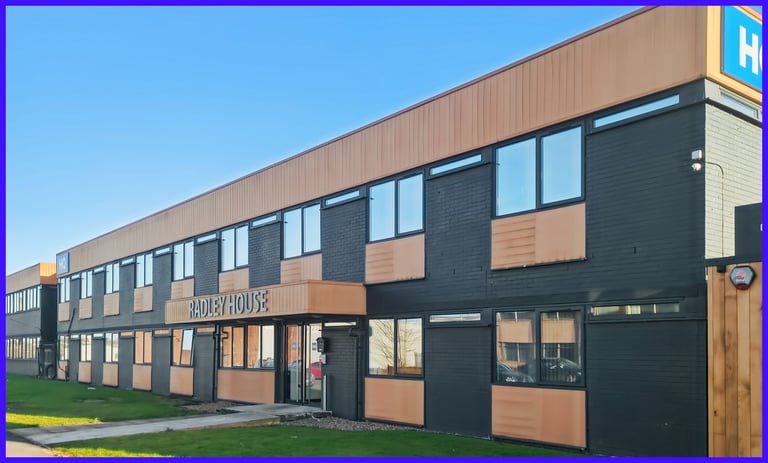 Leeds – LS28 6LE, Access to professional office space for 2 people in HQ Radley House, Pudsey