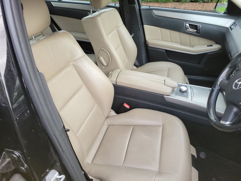 Mercedes-Benz, E CLASS, Saloon, 2011, Semi-Auto, 2987 (cc), 4 doors