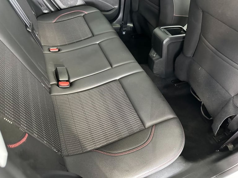 2018 Peugeot 2008 1.2 PureTech GT Line SUV 5dr Petrol Manual Euro 6 (s/s) (130 ps) HATCHBACK Petr...