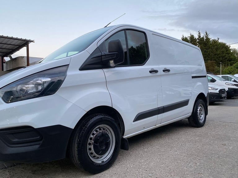 2019 Ford Transit Custom 2.0 300 EcoBlue L1 H1 Euro 6 5dr PANEL VAN Diesel Manual