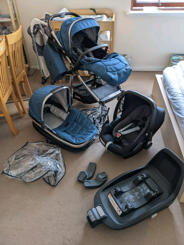 REDUCED Oyster 3 Travel System and Maxi Cosy Car Seat