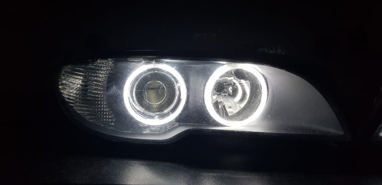 Genuine BMW 3 Series E46 Headlights Coupe Convertible Facelift with Angel Eyes