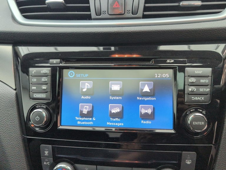 2018 Nissan Qashqai 1.2 DIG-T N-Connecta SUV 5dr Petrol Manual Euro 6 (s/s) (115 ps) - SUNROOF, H...