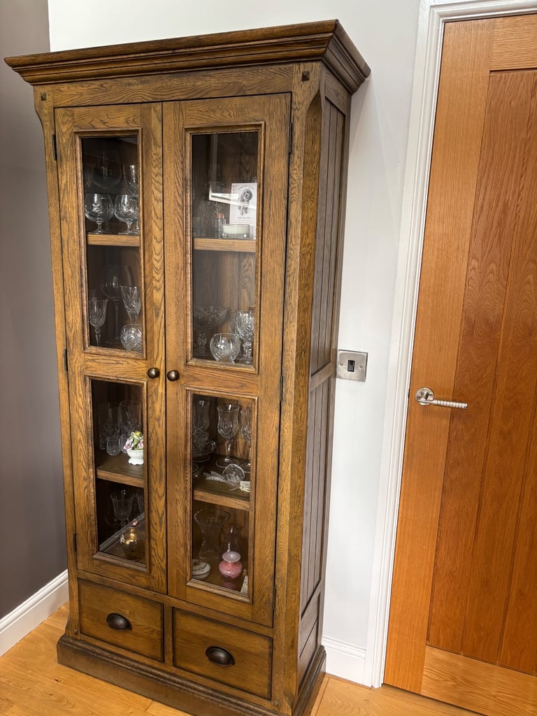 Oak Furniture land display cabinet
