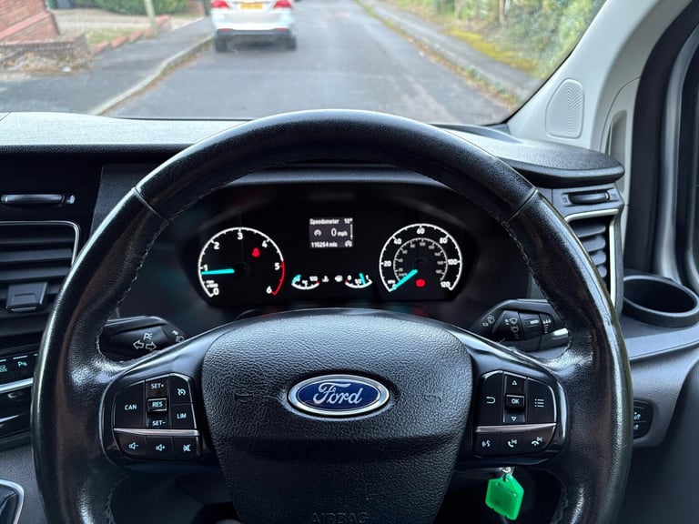 2020 Ford Transit Custom 2.0 320 EcoBlue Limited Crew Van L1 H1 Euro 6 (s/s) 5dr PANEL VAN Diesel...