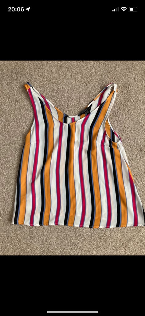 image for Top size 8 