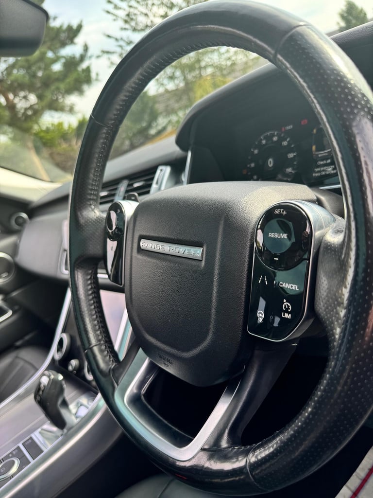 LAND ROVER RANGE ROVER SPORT 3.0 SD V6 HSE 2018