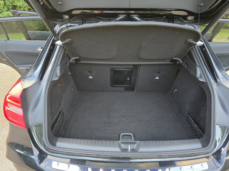 2015 Mercedes-Benz GLA 1.6 Sport 7G-DCT SUV Petrol Automatic