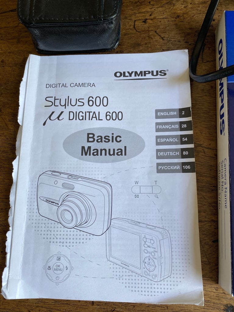 OLYMPUS DIGITAL MJU 600 CAMERA 6.0MP Silver Boxed Instructions Charger 