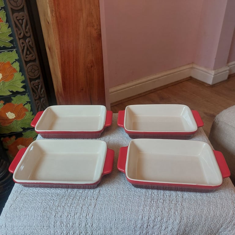 Four Red Swiss Kuhn Rikon Tapas Dishes 