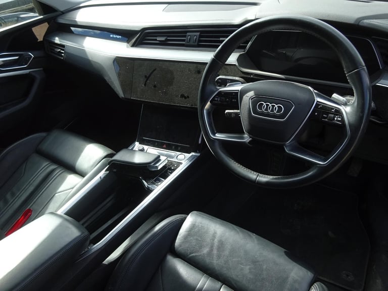2019 19 REG AUDI E-TRON LAUNCH EDITION 55 QUATTRO ELECTRIC AUTO DAMAGED SALVAGE