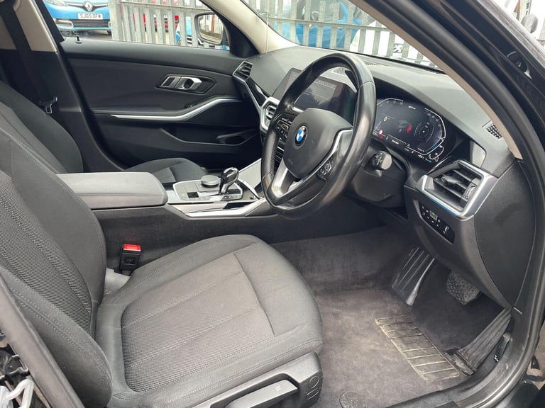  BMW 3 Series 2.0 330e 12kWh SE Pro Touring Auto Euro 6 (s/s) 5dr Petrol/Electric Hybrid Automatic