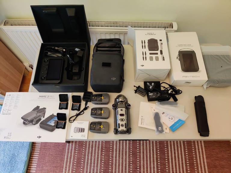 DJI MAVIC 2 PRO WITH SMART CONTROLLER & EXTRAS