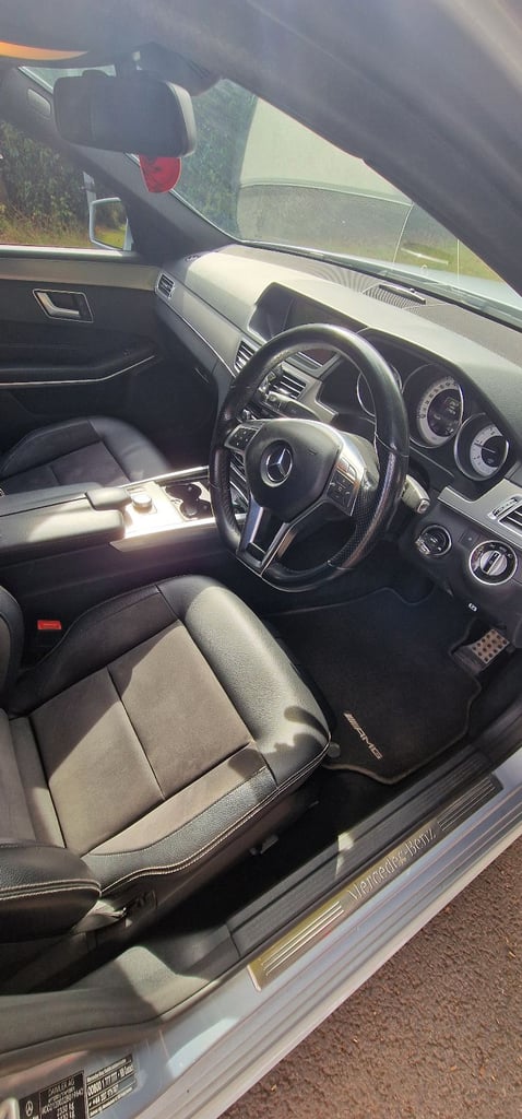 Mercedes-Benz, E CLASS, Saloon, 2014, Semi-Auto, 2143 (cc), 4 doors