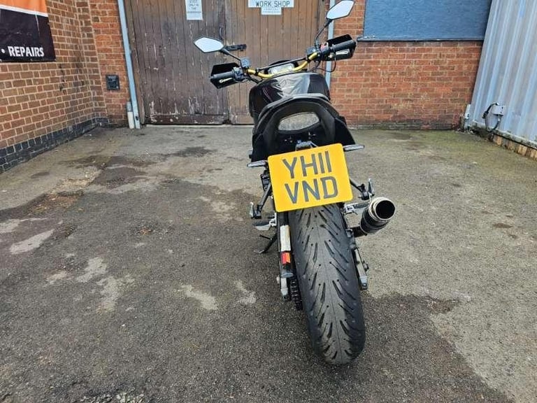 Suzuki GSR750 L1 '2011' HEATED GRIPS - CARBON SILENCER