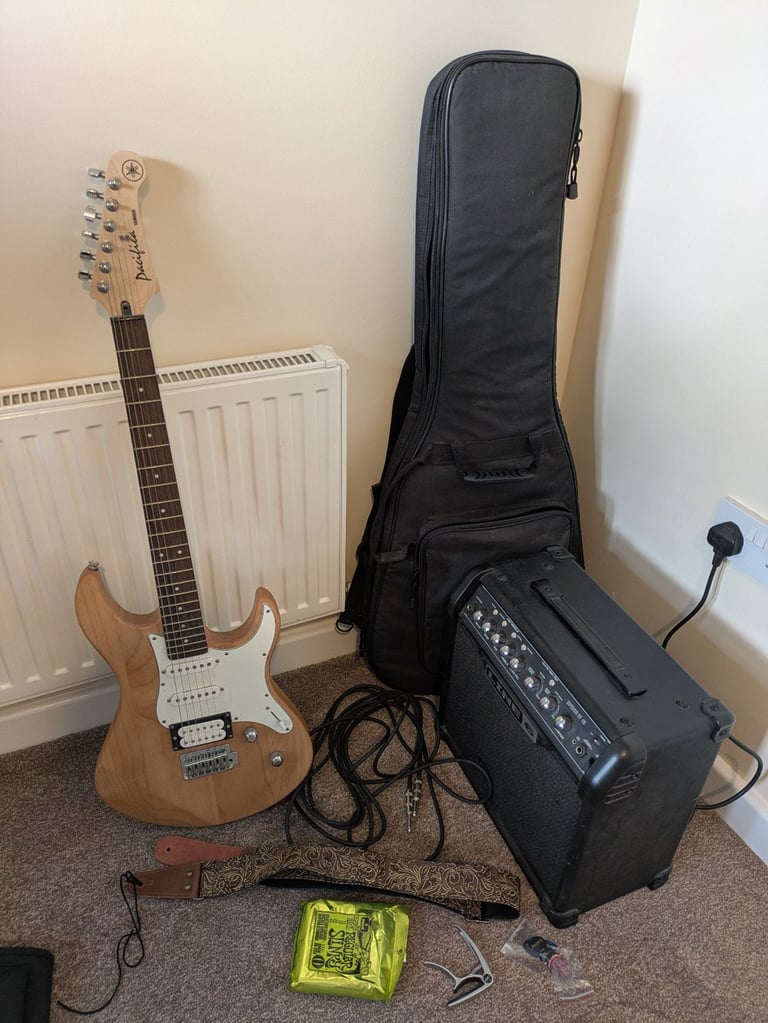 image for Yamaha Pacifica Electric Guitar, Amp and Carry Case