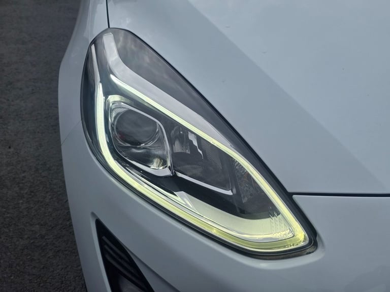 2017 Ford Fiesta 1.0T EcoBoost Titanium Hatchback 5dr Petrol Auto Euro 6 (s/s) (100 ps) Hatchback...