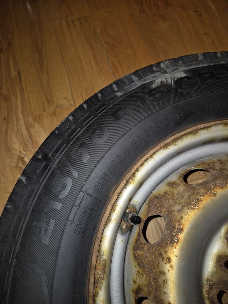 Van/motorhome spare tyre and steel wheel