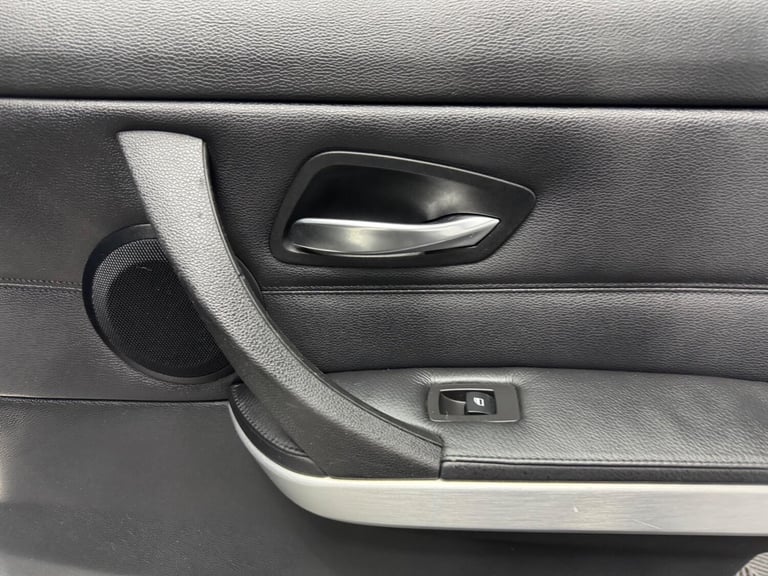 2011 BMW 3 Series 318d Sport Plus Edition 5dr Step Auto ESTATE DIESEL Automatic