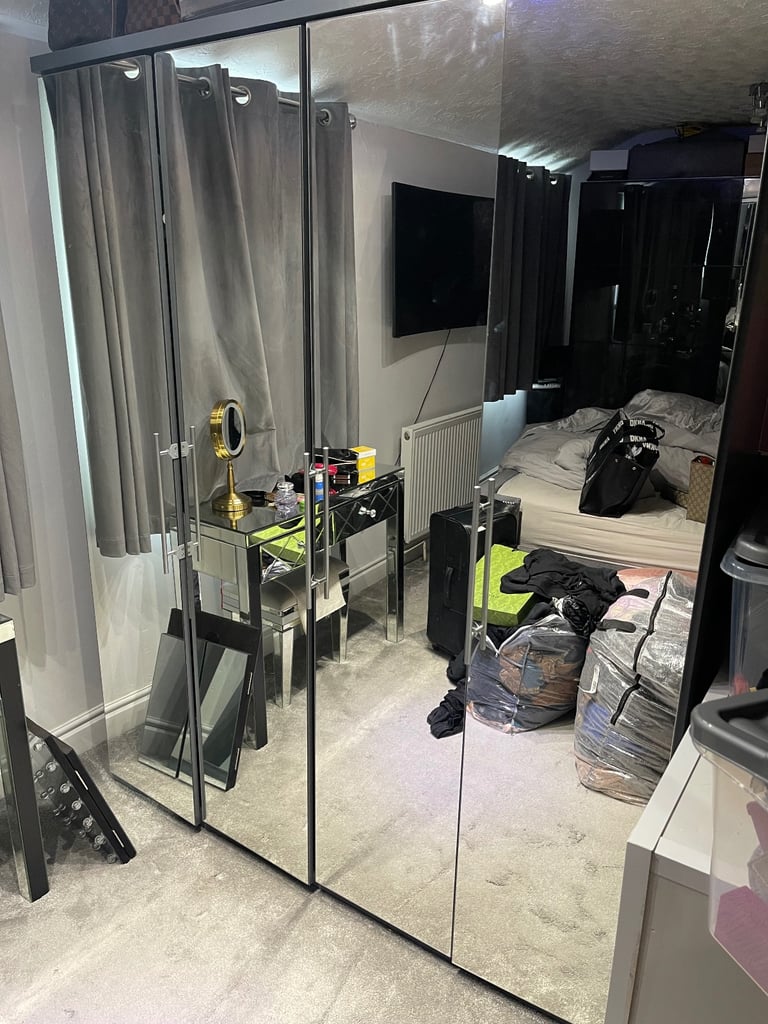 Mirrored wardrobe (from Very)