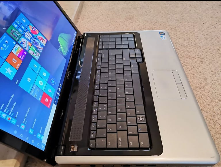 Dell, Big Screen,dual core, 4GB, 500GB SSD, Office 2021, Windows 11 Pro, 17.3 inch laptop -RRP £1600