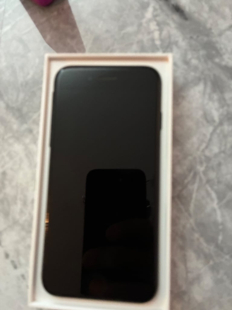 iPhone SE