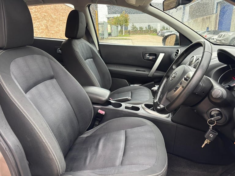 2010 Nissan Qashqai 1.5 dCi Acenta 5dr HATCHBACK Diesel Manual