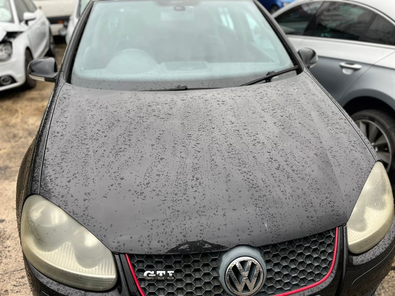 VW GOLF MK5 GTI FOR BREAKING IN BLACK LC9Z / WINGS DOORS ETC