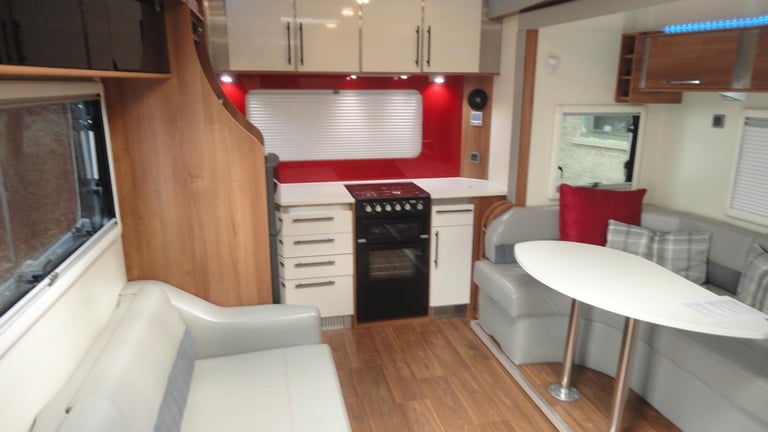 Fifth Wheel Co Celtic Rambler 5th wheel trailer